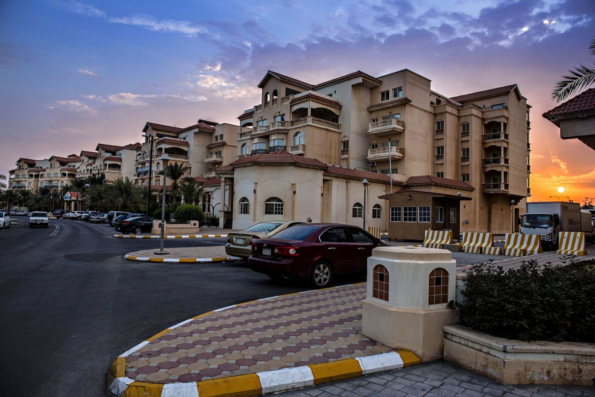 Karan Hotel Jubail Bagian luar foto